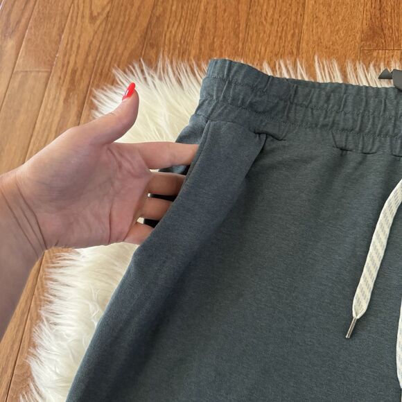 Vuori Performance Joggers Womens Large DreamKnit Green High Rise Yoga Athleisure - Picture 10 of 10